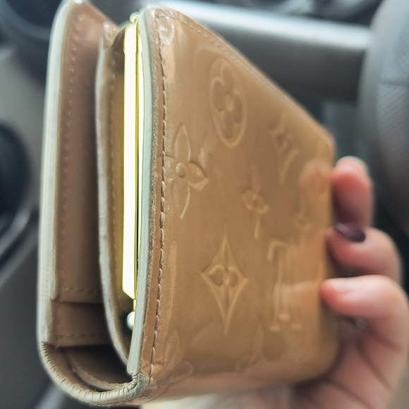 Louis Vuitton wallet - Picture 4 of 6